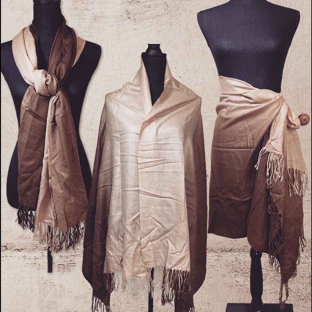 Versatile ombre blanket scarf